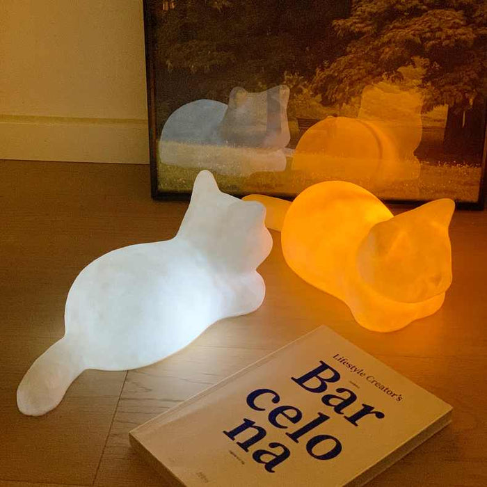 Veilleuse Chat Mignon LED USB | Une Ambiance Adorable et Réconfortante de 10x18 cm dans la Chambre de votre Enfant !