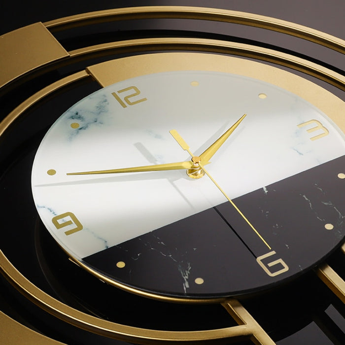 Horloge Murale Luxueuse Dorée | Ajoutez une Touche d'Élégance à Votre Intérieur