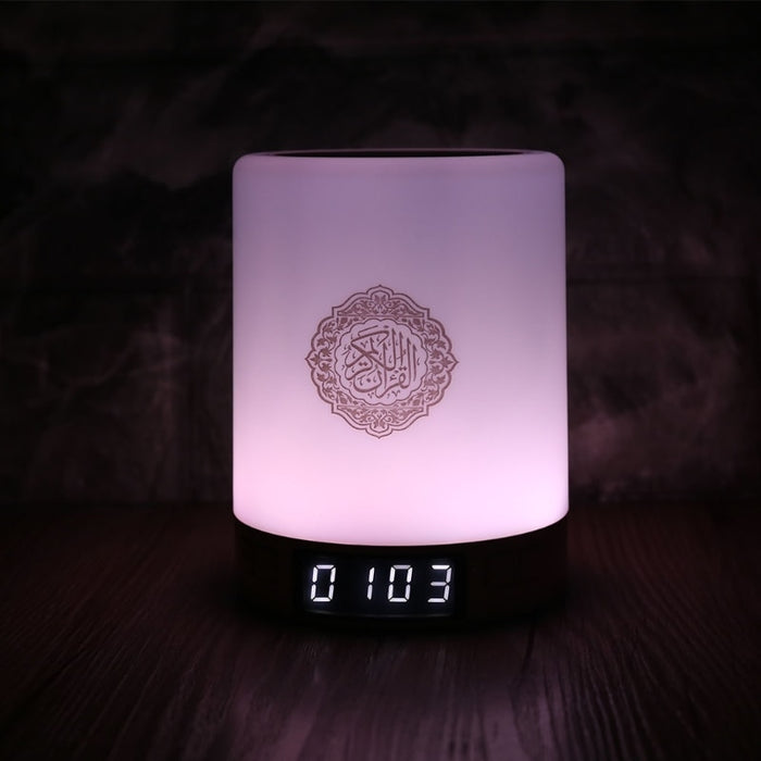 Veilleuse Coranique Intelligente LED avec Haut-parleur et Récitation du Coran à Distance - Ambiance Spirituelle et Pratique - Taille 12x9 CM