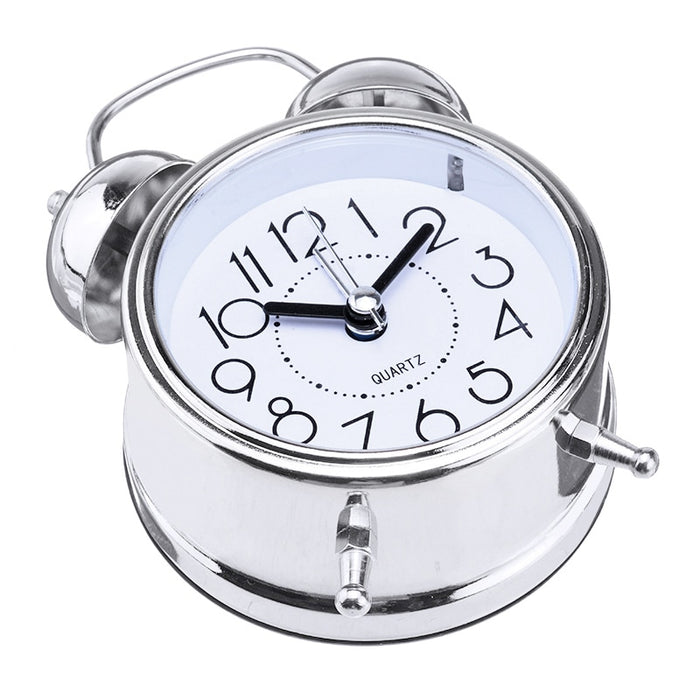 Horloge Double en Métal Vintage : Une Touche Rétro pour Votre Chevet