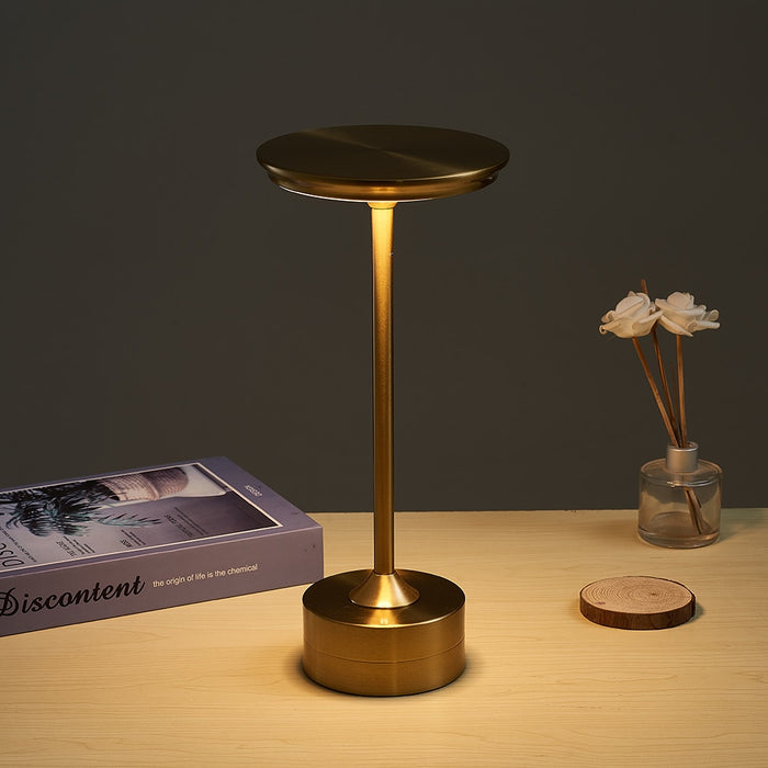 Lampe de Chevet Dorée LED : Éclairez vos Nuits avec Élégance