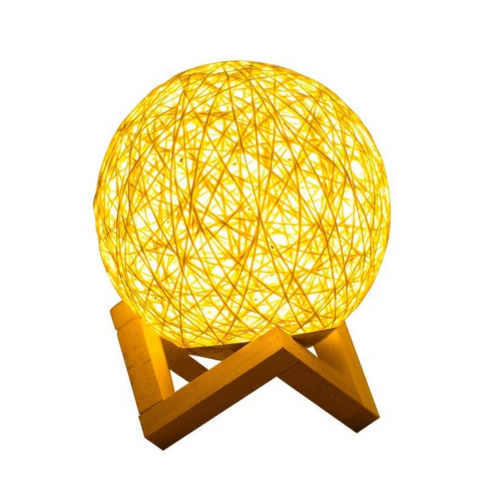 Lampe de Chevet Rotin Globe : Élégance Naturelle pour Votre Espace de Nuit