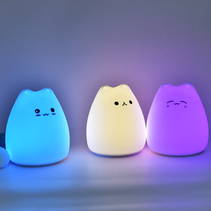 Veilleuse Chat Kawaii 7 Couleurs LED USB 9x10 CM : Une compagnie adorablе pour vos nuits