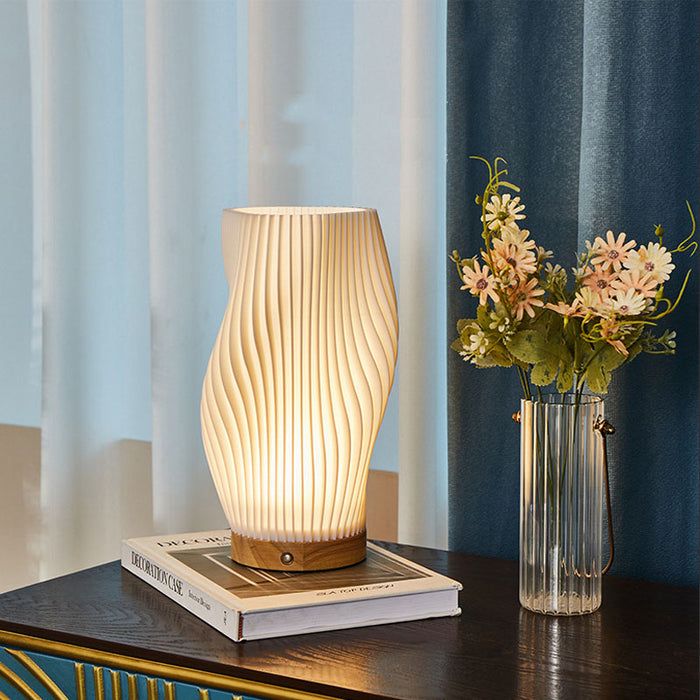 Lampe de Chevet Bois Style Moderne 17x30 CM : Élégance et Fonctionnalité pour votre Espace de Nuit