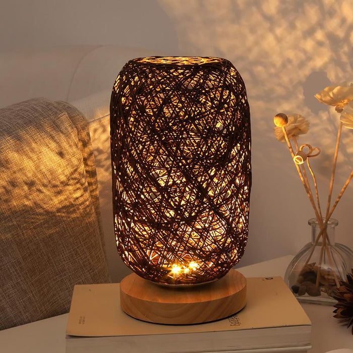 Lampe de Chevet Rotin Design : Une Touche Élégante et Naturelle