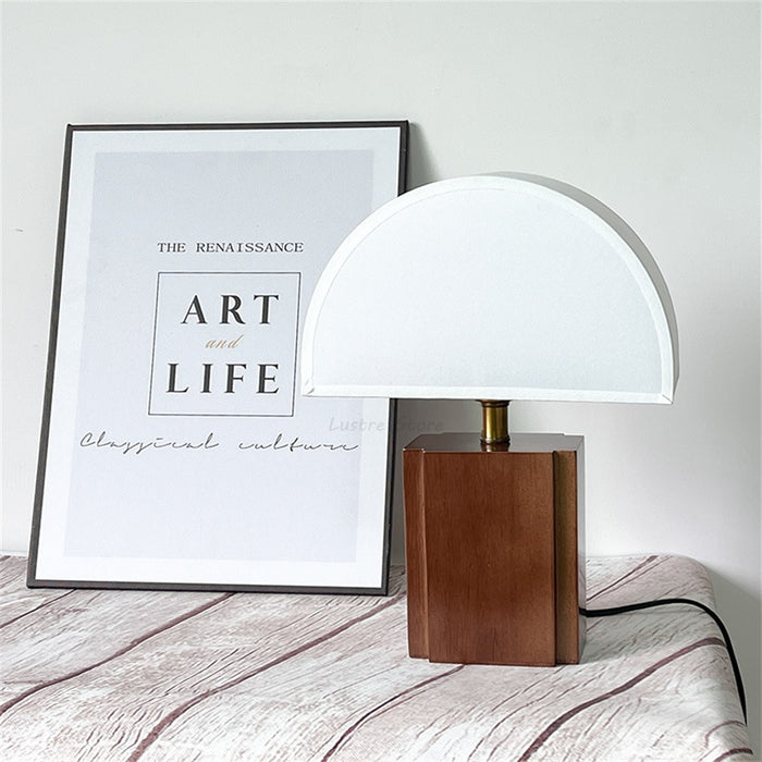 Lampe de Chevet Bois LED Chic 12x33 CM : Élégance et Éclairage Moderne pour votre Espace de Nuit
