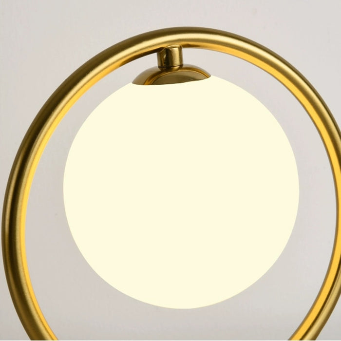 Lampe de Chevet Dorée Moderne : Élégance et Style pour votre Espace de Nuit