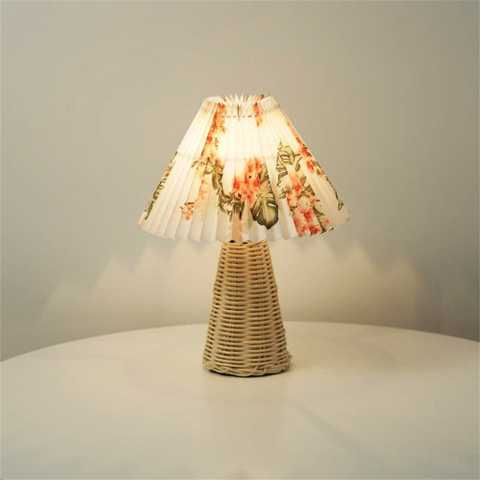 Lampe de Chevet Rotin Chambre 10x31 CM : Une Touche Naturelle et Chaleureuse pour Votre Espace de Nuit